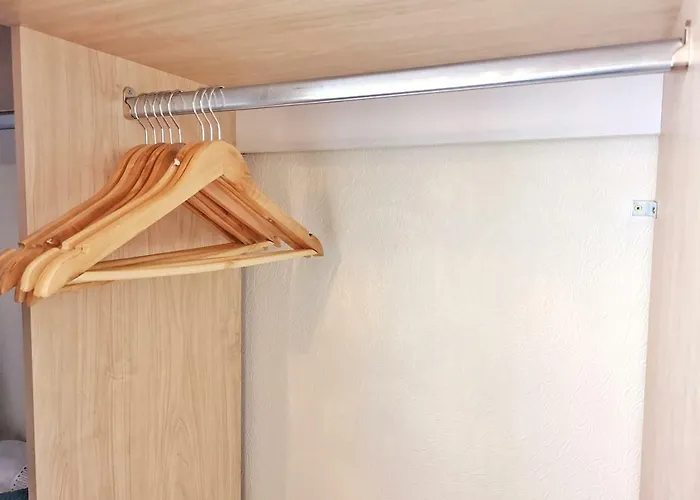 Chez Charlie - Centre - 2 Pieces